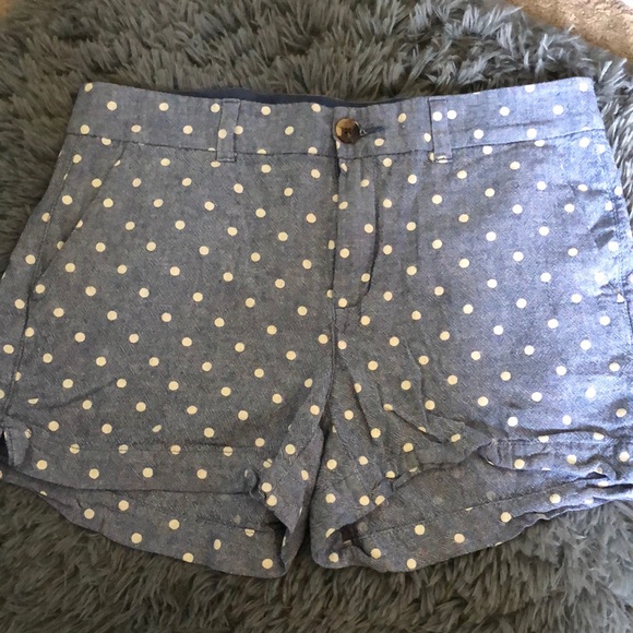 Old Navy Pants - Super cute polka dot shorts, size 8.